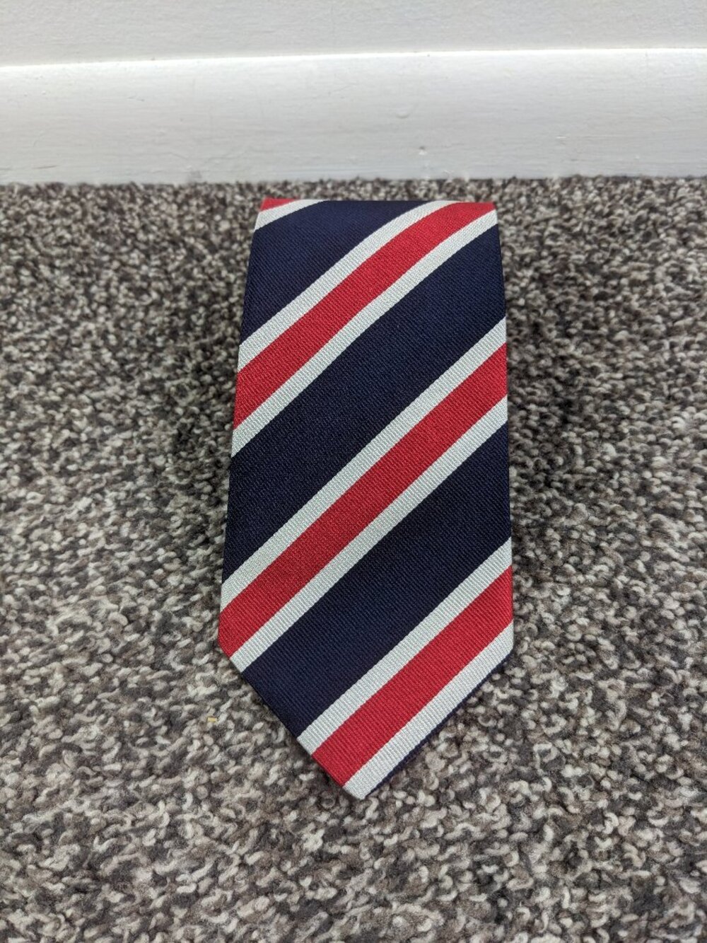 Ben Silver Neck Tie 100% Silk Repp Striped 58.75L 3.5W Red White Blue Hand Made